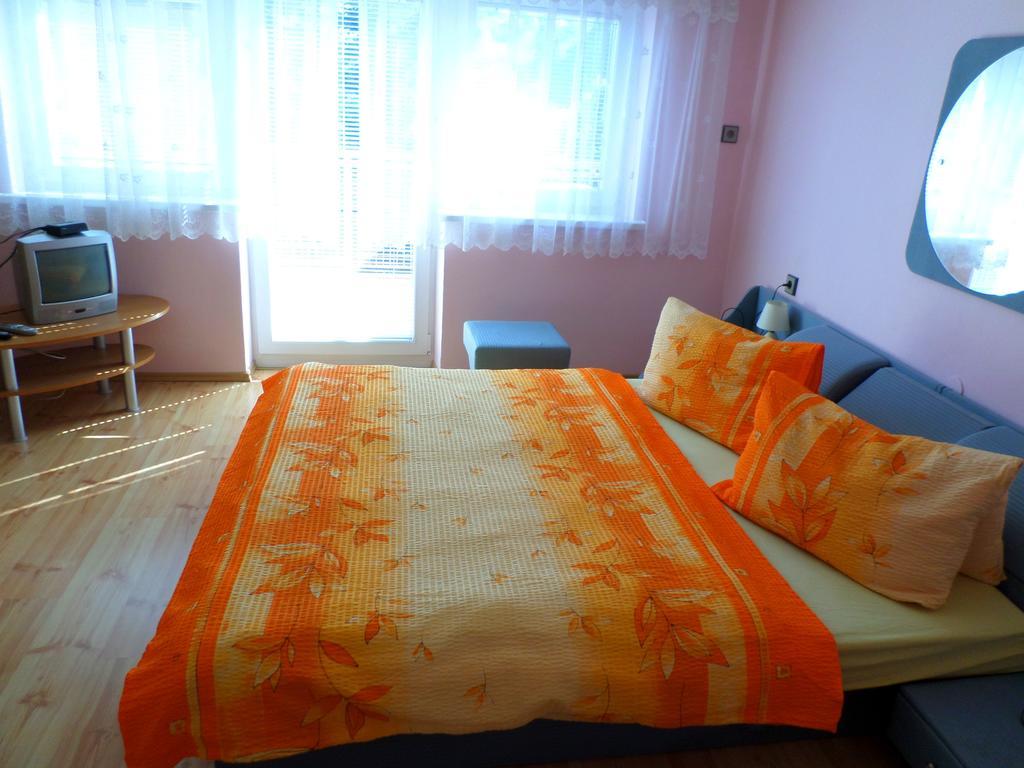 Apartmany Anna Besenova Room photo